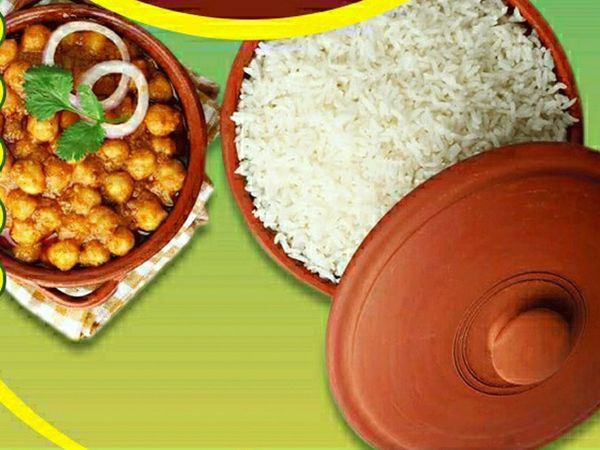 Chole with Rice (छोले और चावल)
