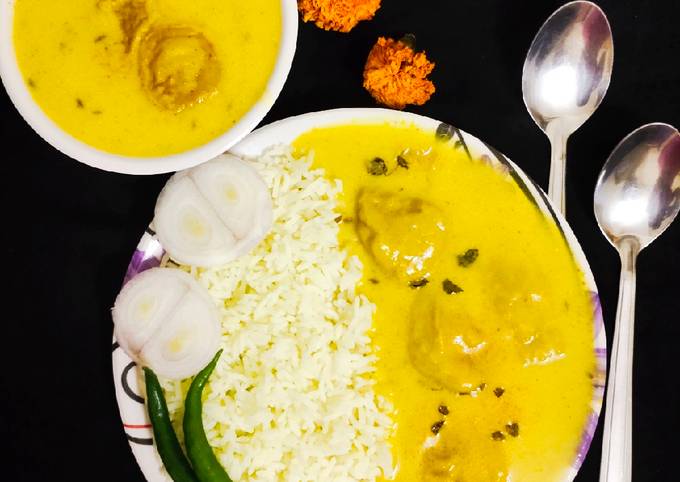 Kadi with Rice (कढ़ी और चावल)